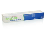 含氟牙膏